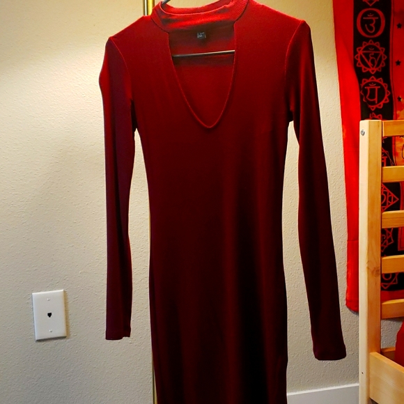 Forever 21 dark red sweater dress - Picture 1 of 2